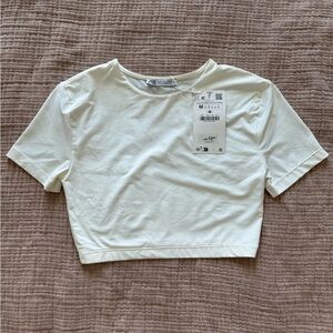 NWT adorable Zara going out tee💟💟